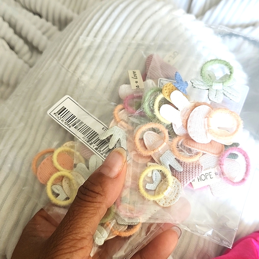 Miniature clips